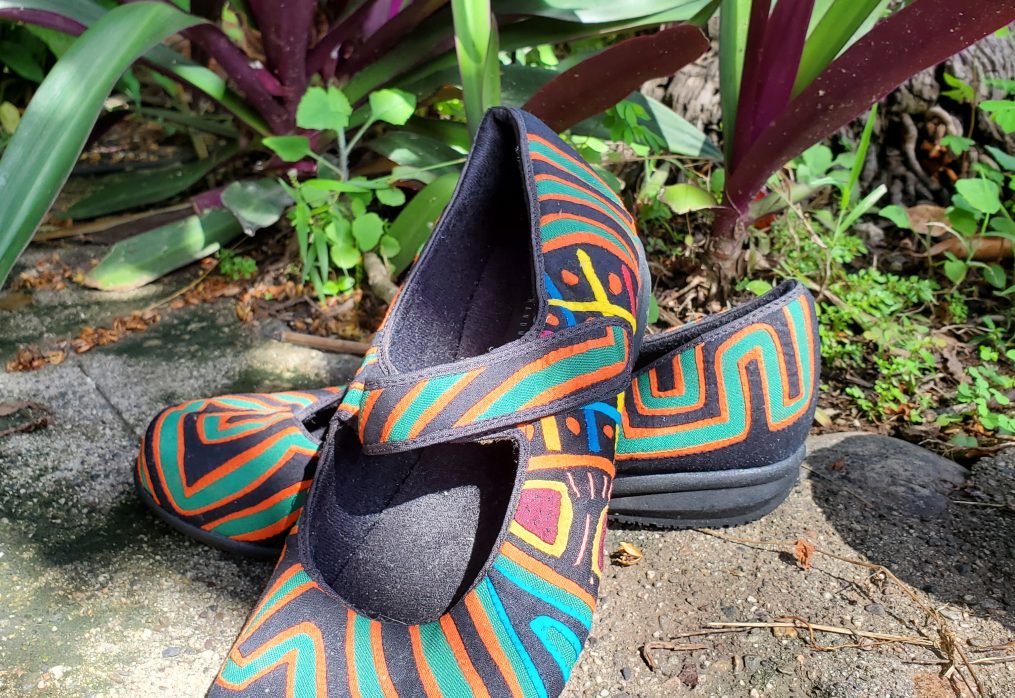 Motalas handmade women´s shoes, type 5, size 6.5 mx